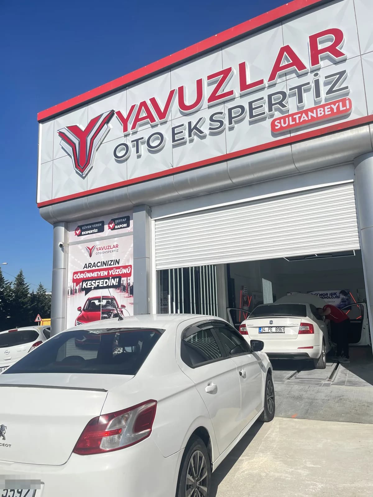 Sultanbeyli Oto Ekspertiz — Yavuzlar Sultanbeyli istasyonu tabelası